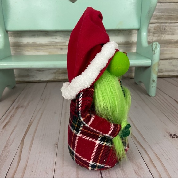 🚫SOLLD🚫 Grinch Gnome Handmade Plaid Flannel Festive Christmas Holiday Decor - Picture 5 of 11